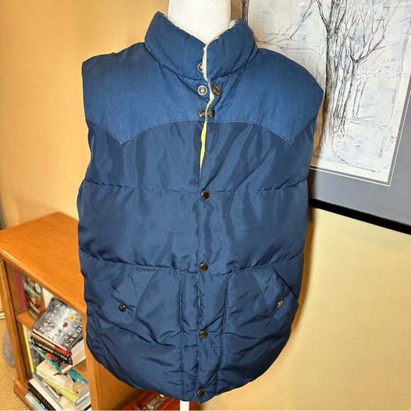 H&M Other - Retro Western 70s Navy Snap Front Puffer Vest w/Yellow Lining and Sherpa Colar